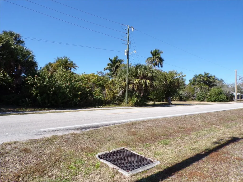 711 Cooper Street Punta Gorda FL 33950