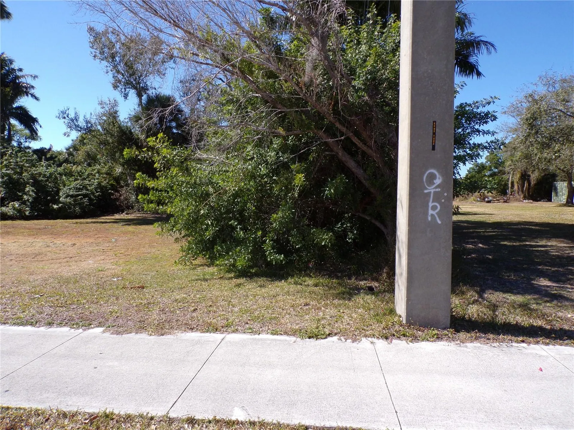 711 Cooper Street Punta Gorda FL 33950