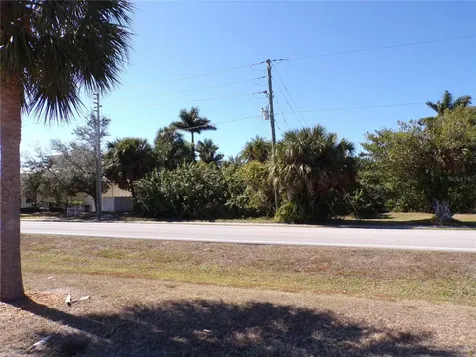 711 Cooper Street Punta Gorda FL 33950