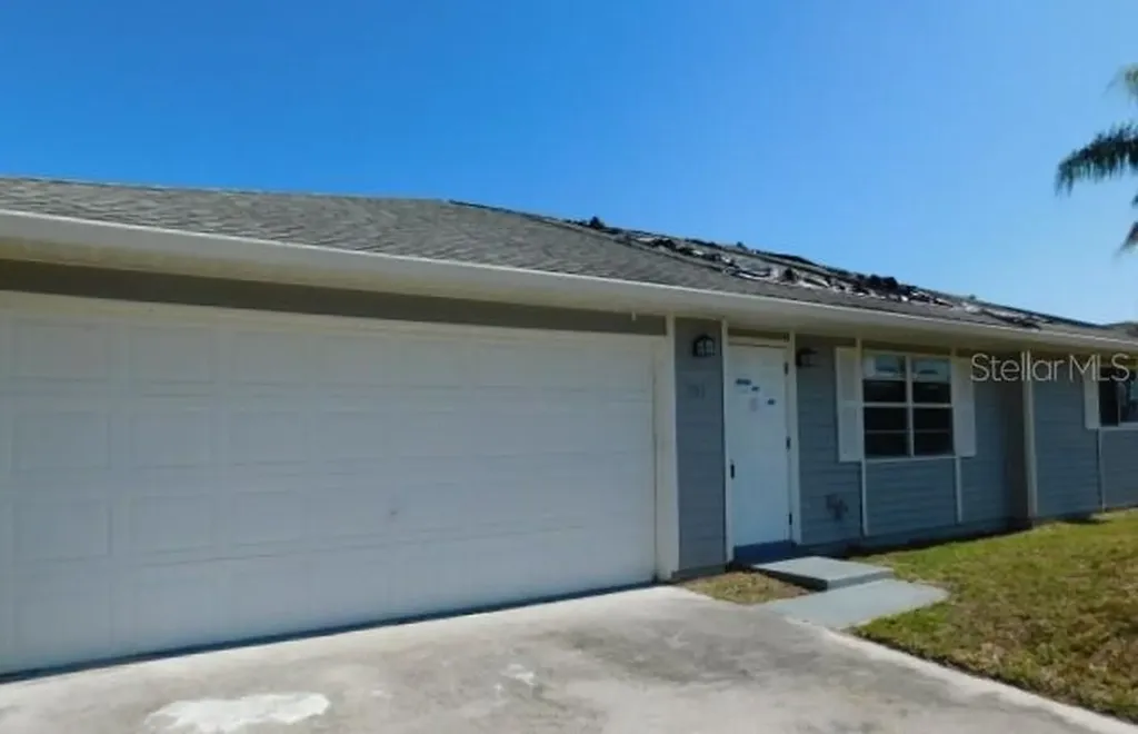 705 SW 9th Court Cape Coral FL 33991