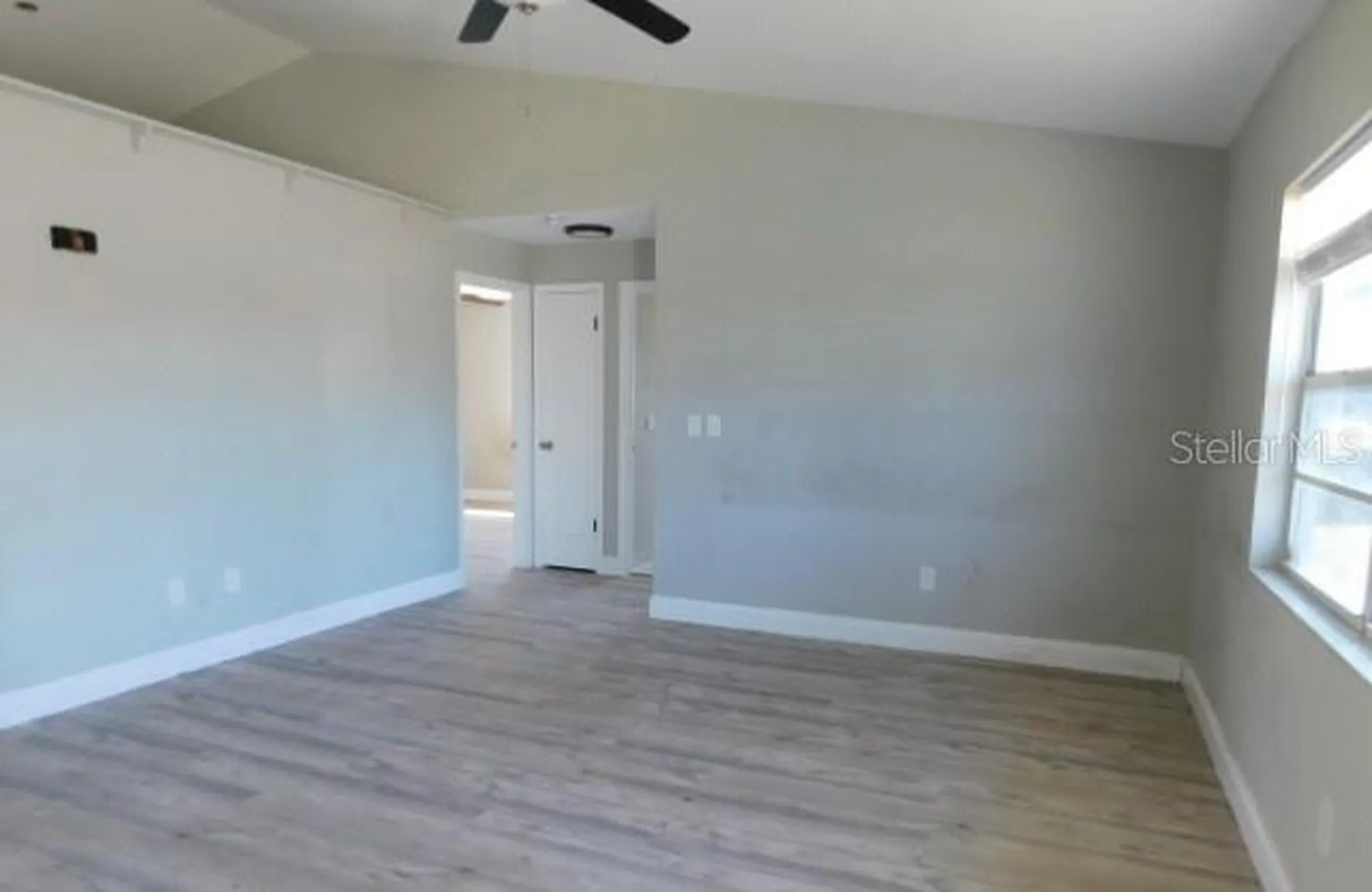 705 SW 9th Court Cape Coral FL 33991