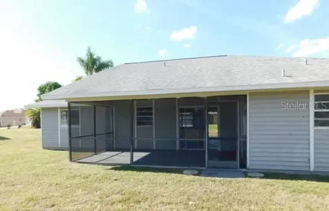 705 SW 9th Court Cape Coral FL 33991