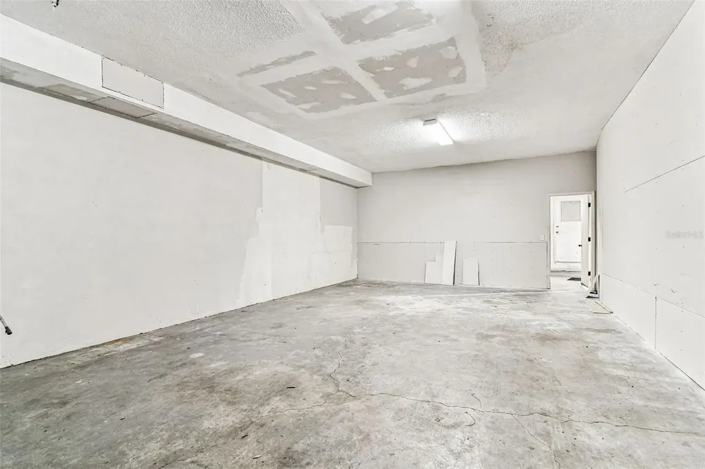 1734 Rumar Lane Holiday FL 34691
