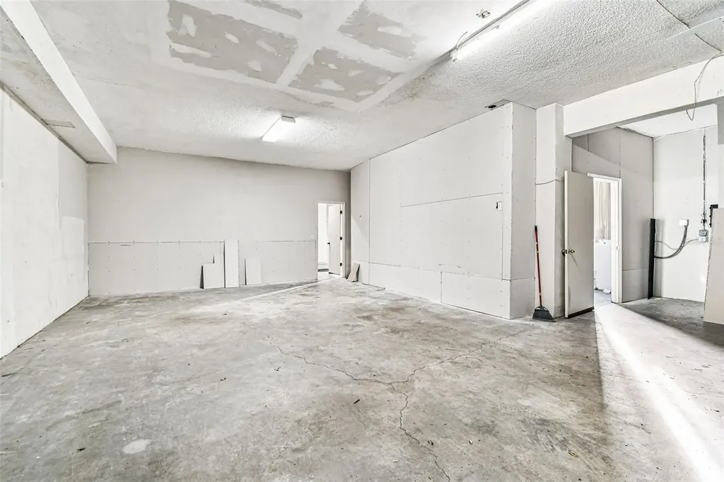 1734 Rumar Lane Holiday FL 34691