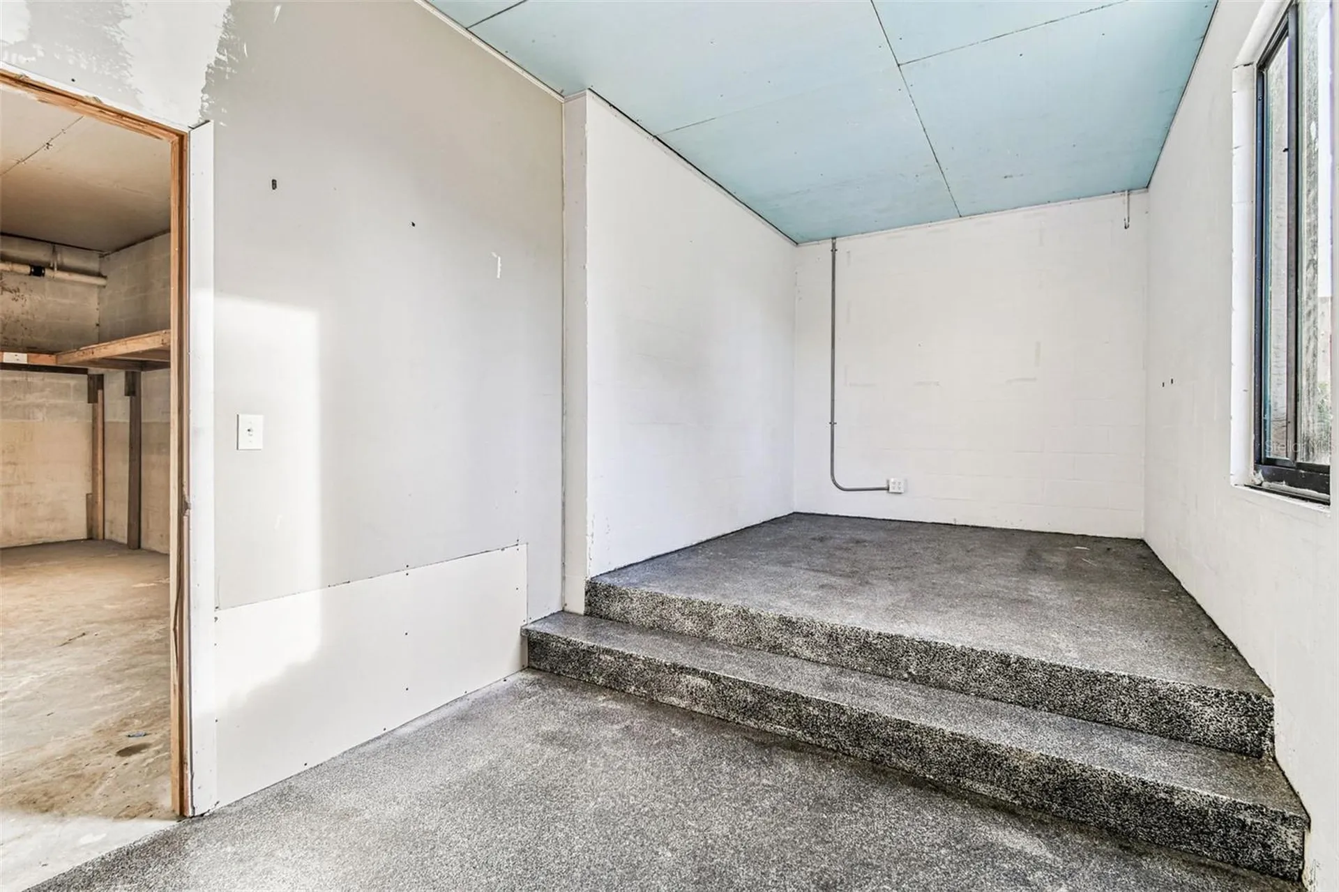 1734 Rumar Lane Holiday FL 34691