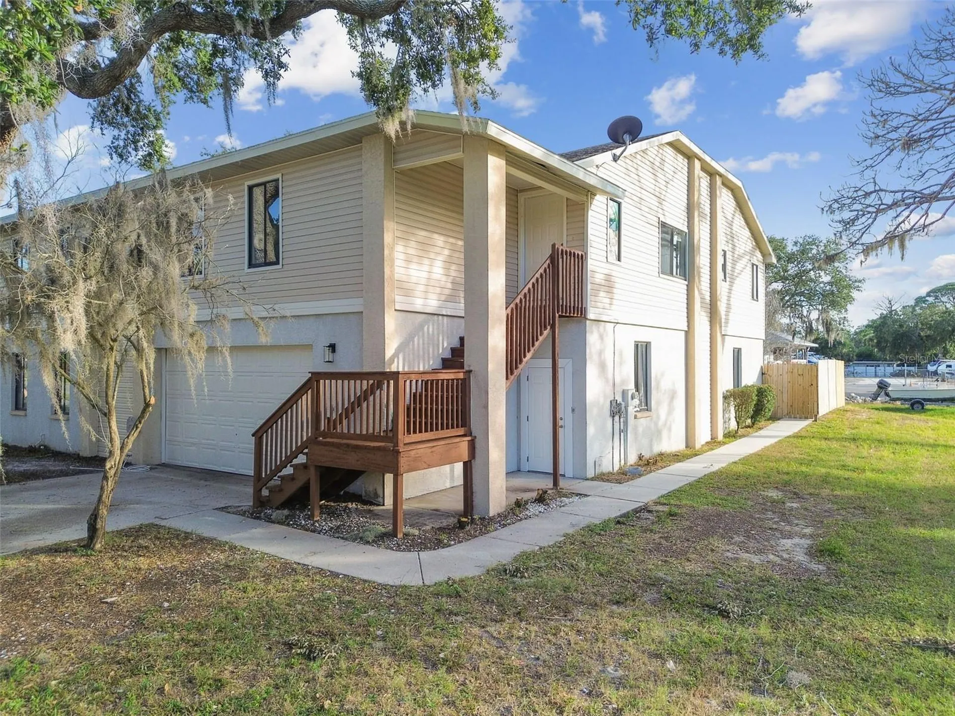 1734 Rumar Lane Holiday FL 34691