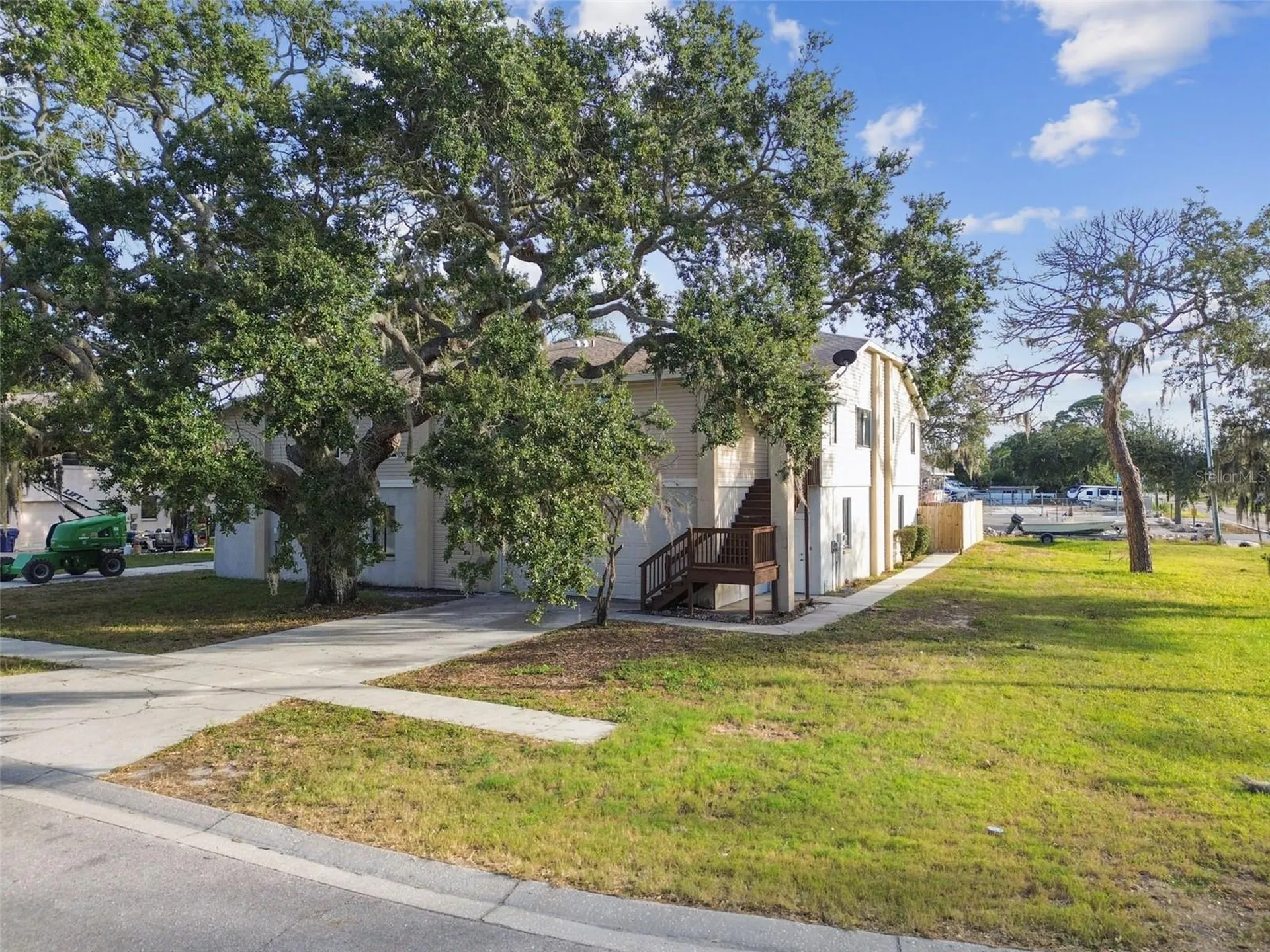 1734 Rumar Lane Holiday FL 34691