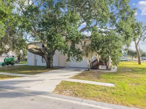 1734 Rumar Lane Holiday FL 34691