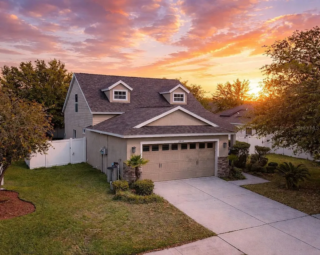 32643 Coldwater Creek Loop Wesley Chapel FL 33545