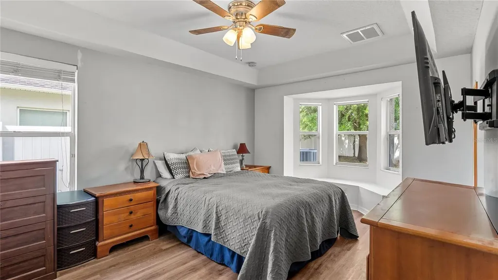 32643 Coldwater Creek Loop Wesley Chapel FL 33545