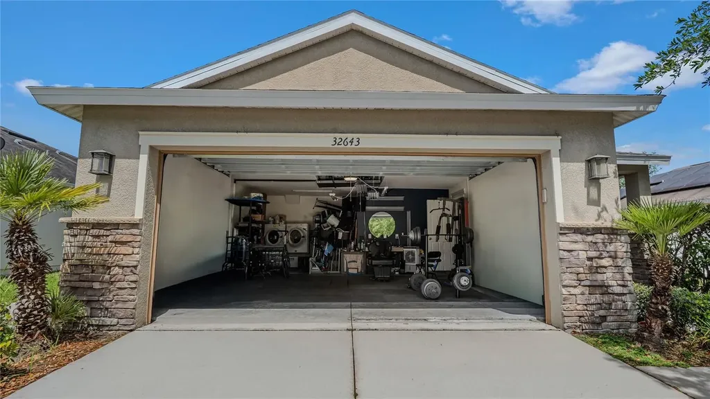 32643 Coldwater Creek Loop Wesley Chapel FL 33545