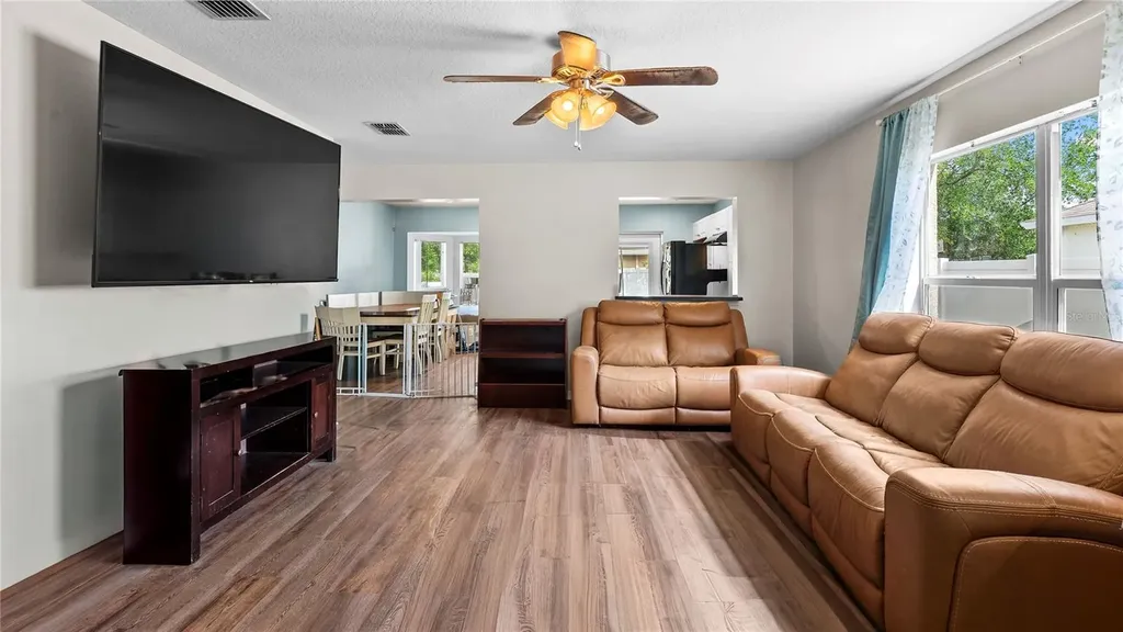 32643 Coldwater Creek Loop Wesley Chapel FL 33545