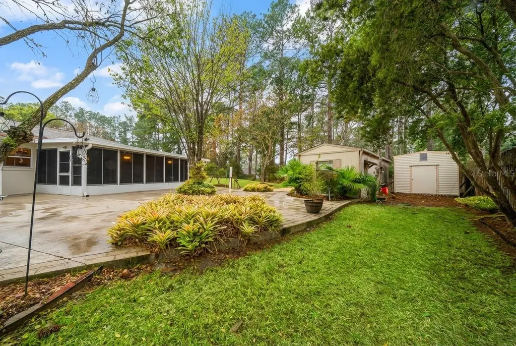 118 W Camelot Drive Palatka FL 32177