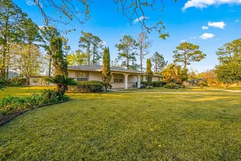 118 W Camelot Drive Palatka FL 32177