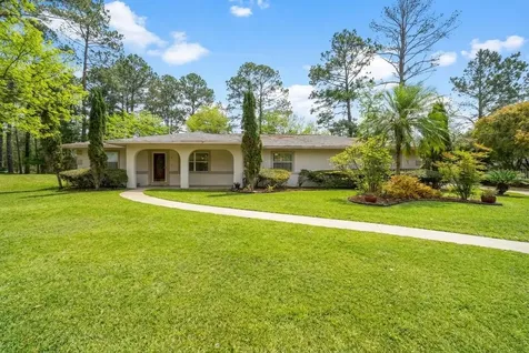 118 W Camelot Drive Palatka FL 32177
