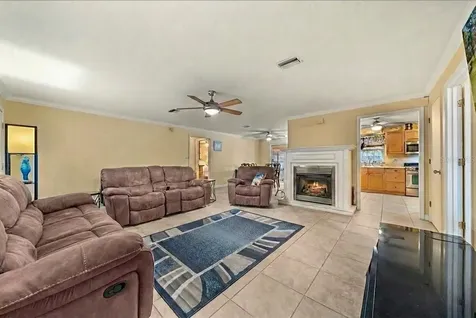 118 W Camelot Drive Palatka FL 32177