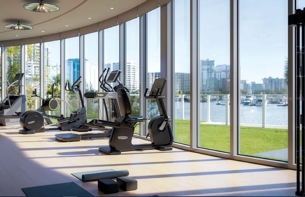 550 Golden Gate Point Sarasota FL 34236