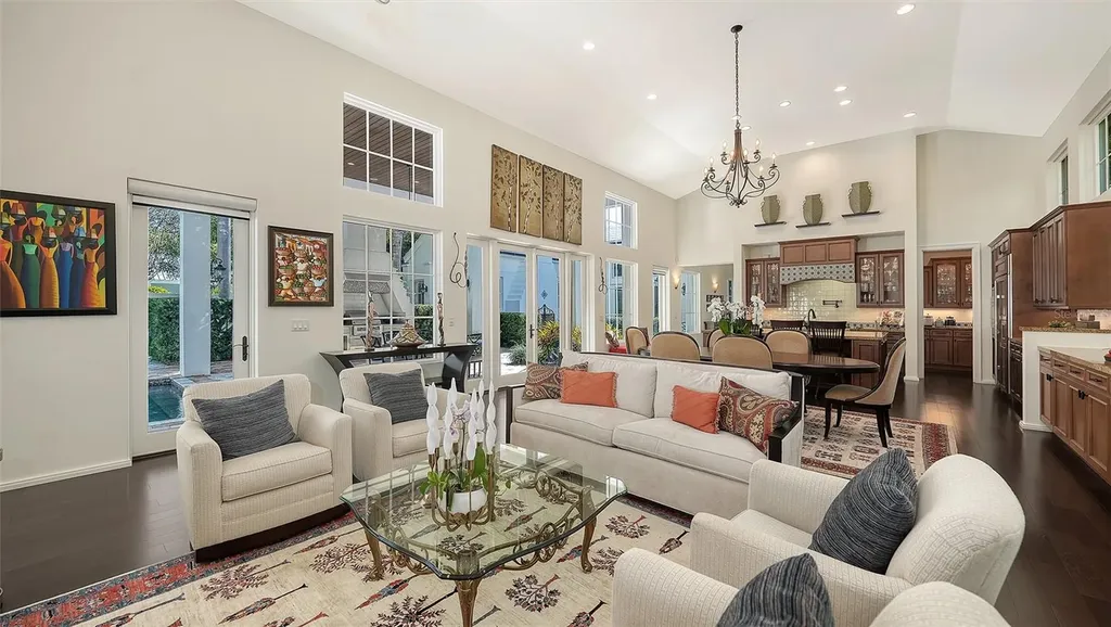 1729 Cherokee Drive Sarasota FL 34239