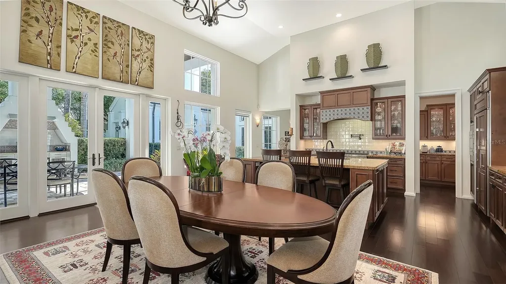 1729 Cherokee Drive Sarasota FL 34239