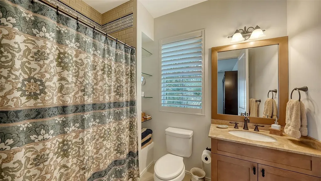 1729 Cherokee Drive Sarasota FL 34239