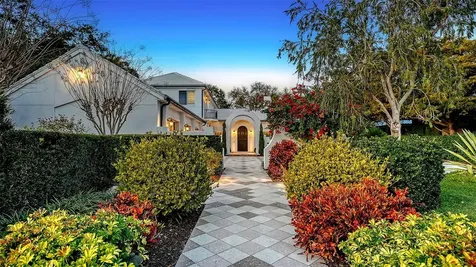 1729 Cherokee Drive Sarasota FL 34239