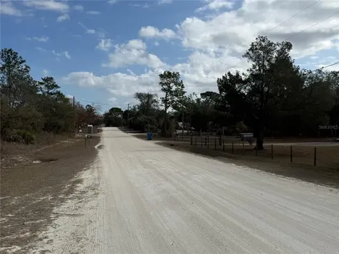 12373 Redrose Avenue Weeki Wachee FL 34614