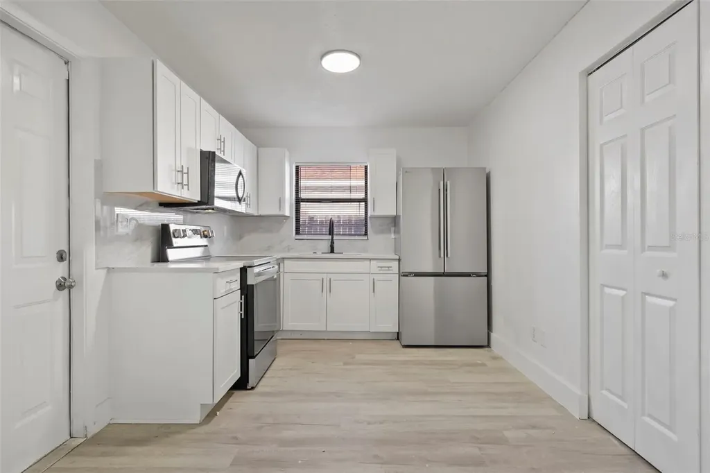 3638 14th Avenue S St Petersburg FL 33711