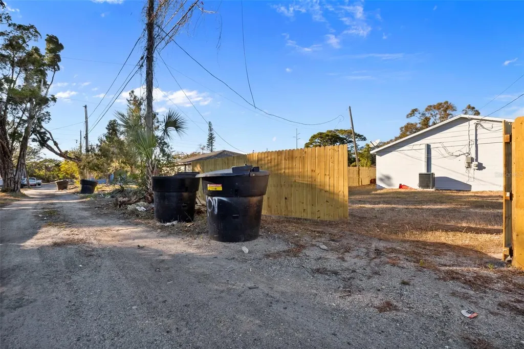 3638 14th Avenue S St Petersburg FL 33711