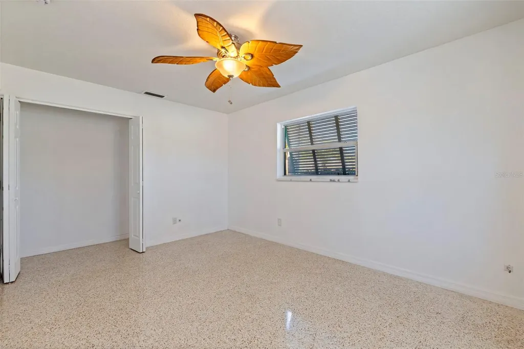 7906 4th Avenue S St Petersburg FL 33707