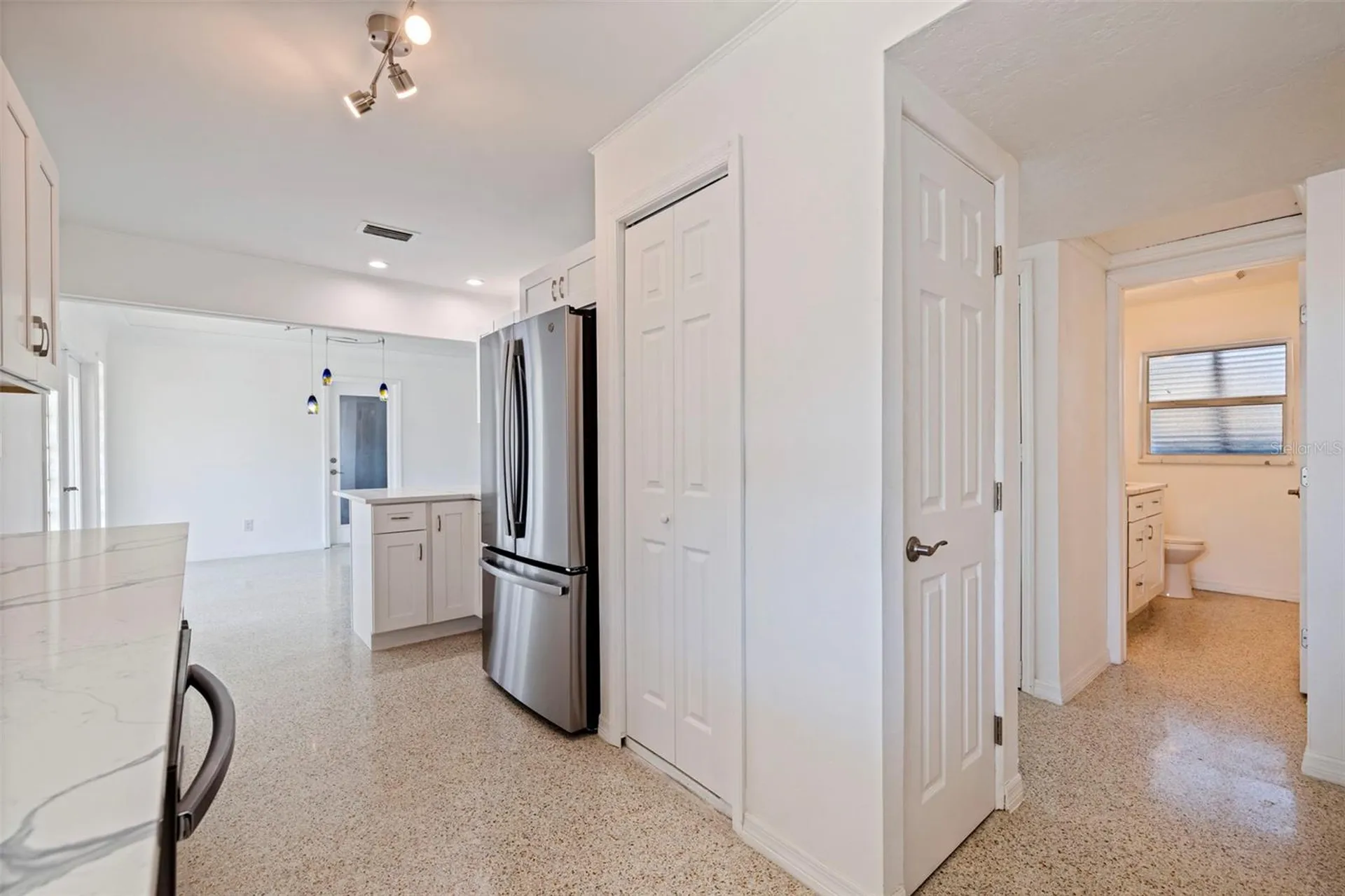 7906 4th Avenue S St Petersburg FL 33707