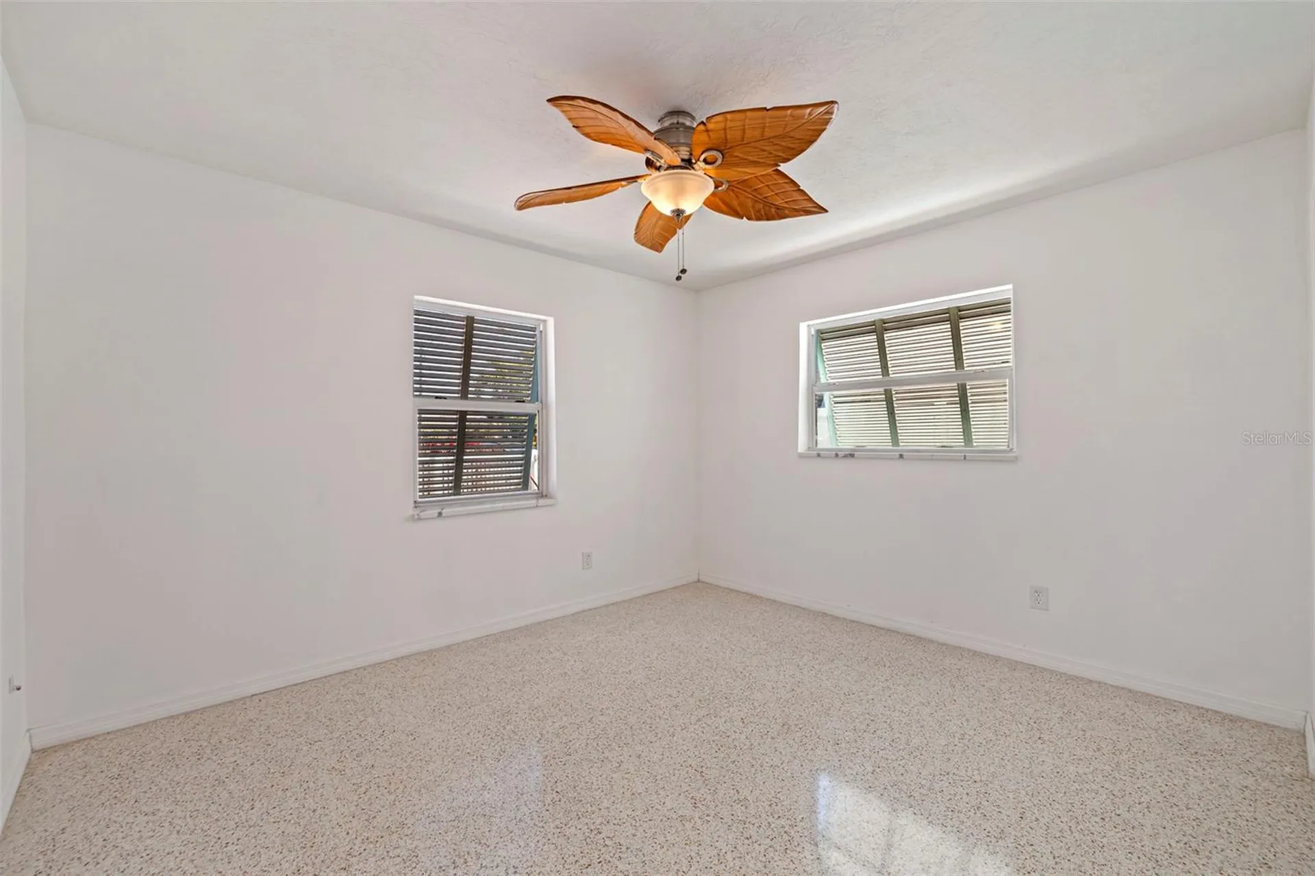 7906 4th Avenue S St Petersburg FL 33707