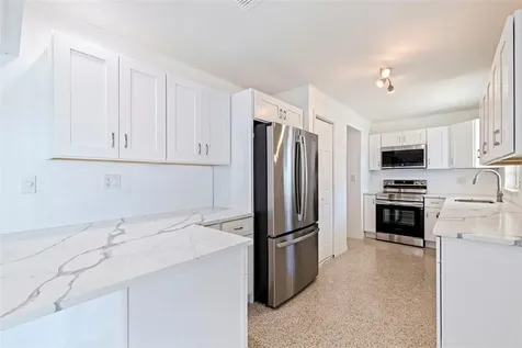 7906 4th Avenue S St Petersburg FL 33707
