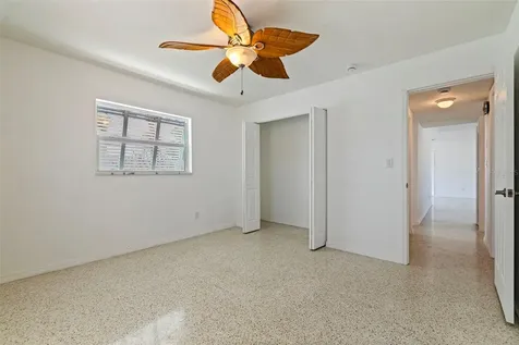 7906 4th Avenue S St Petersburg FL 33707