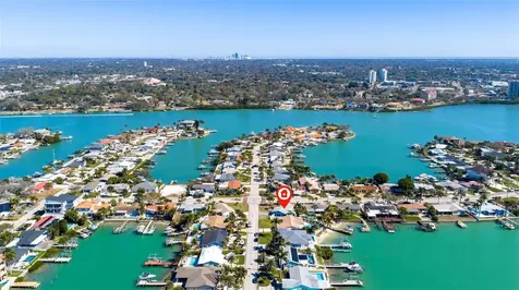 7906 4th Avenue S St Petersburg FL 33707