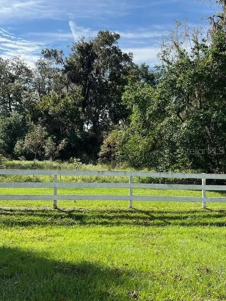 16604 NW State Road 45 High Springs FL 32643