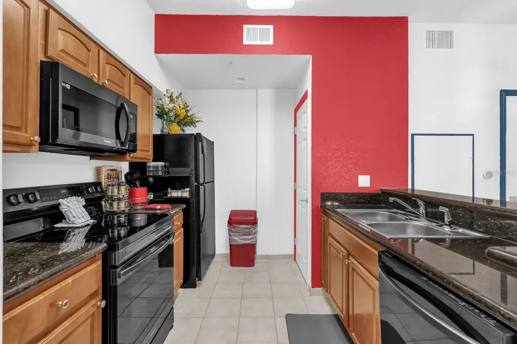 8112 Poinciana Boulevard Orlando FL 32821