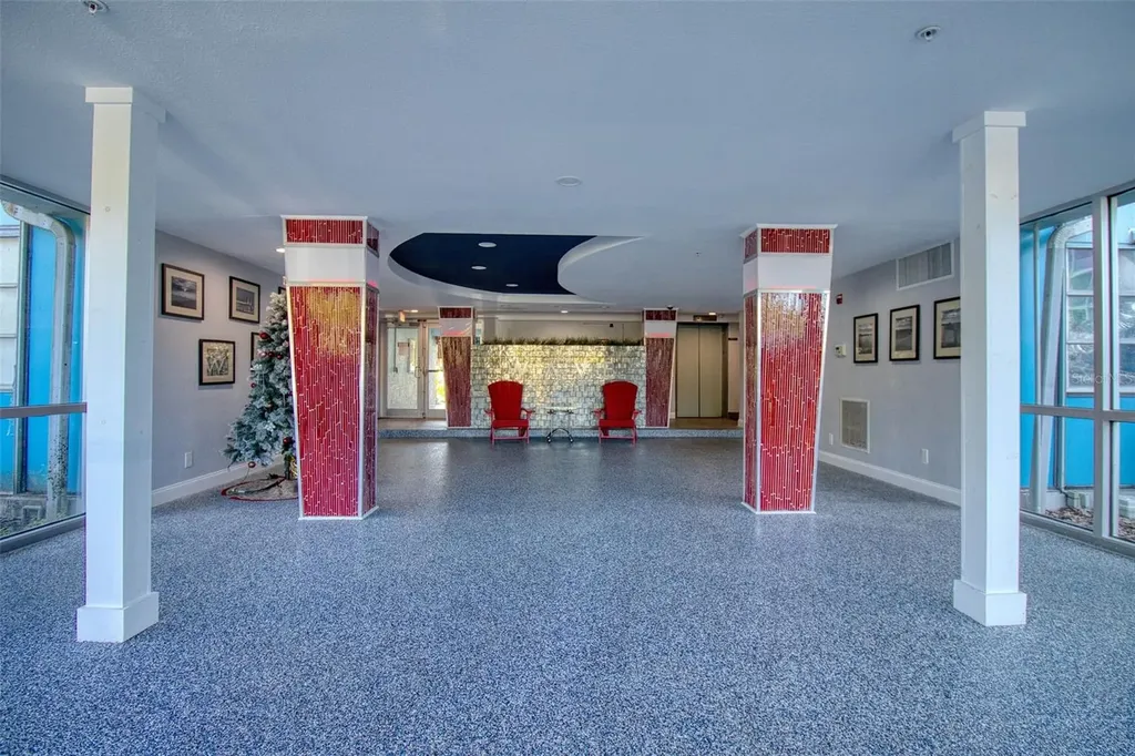 3315 58 Avenue S St Petersburg FL 33712