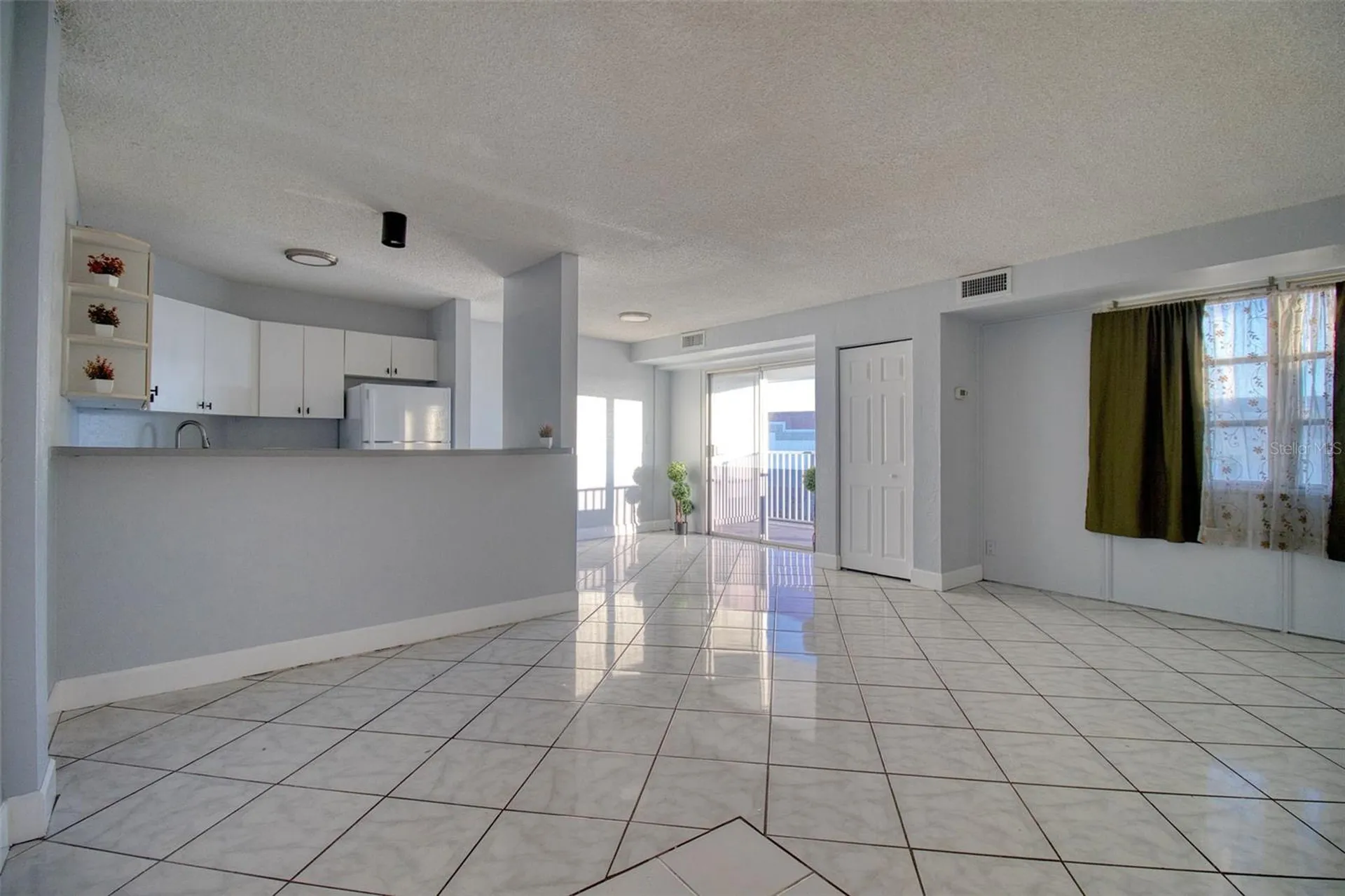3315 58 Avenue S St Petersburg FL 33712