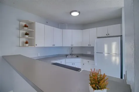 3315 58 Avenue S St Petersburg FL 33712