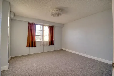 3315 58 Avenue S St Petersburg FL 33712