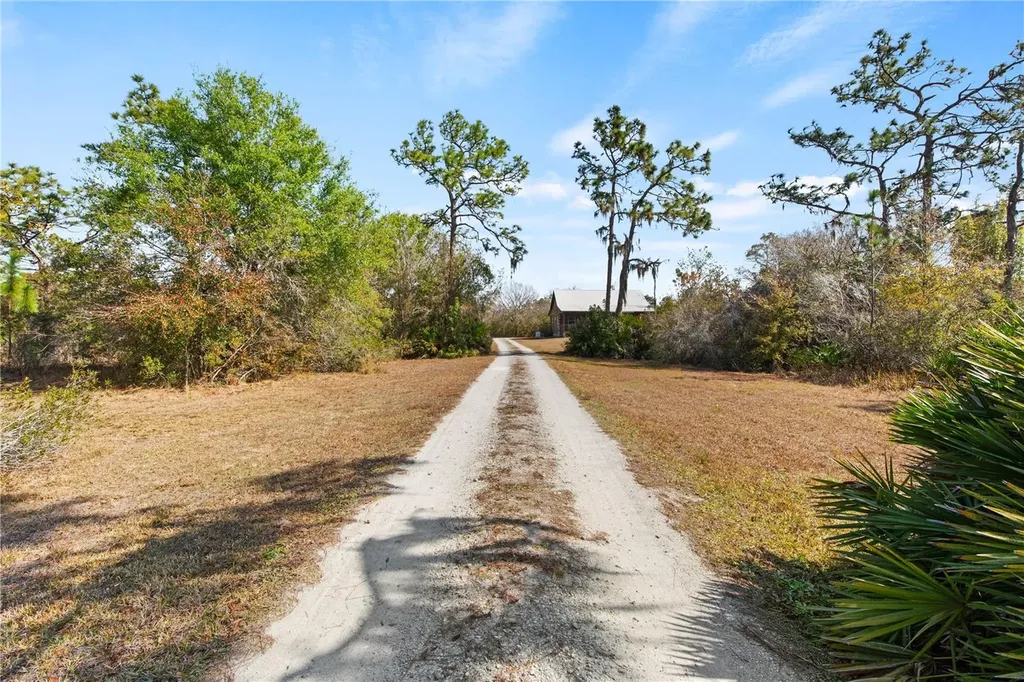 7251 241st Street E Myakka City FL 34251