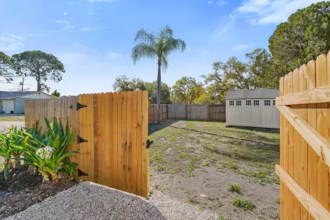 635 Melody Circle Sarasota FL 34237