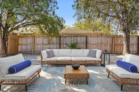 635 Melody Circle Sarasota FL 34237