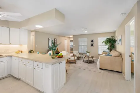 635 Melody Circle Sarasota FL 34237
