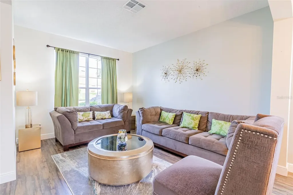 8491 Oasis Key Cove Kissimmee FL 34747