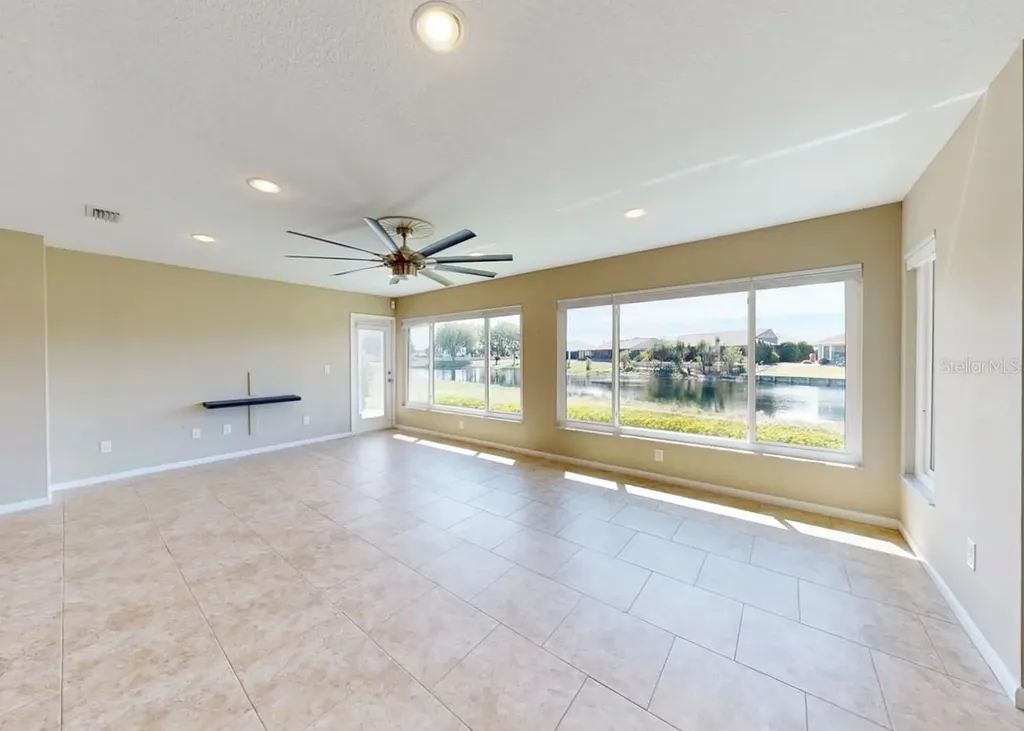 2110 W View Drive Sun City Center FL 33573
