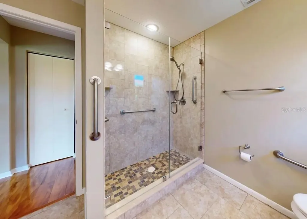2110 W View Drive Sun City Center FL 33573