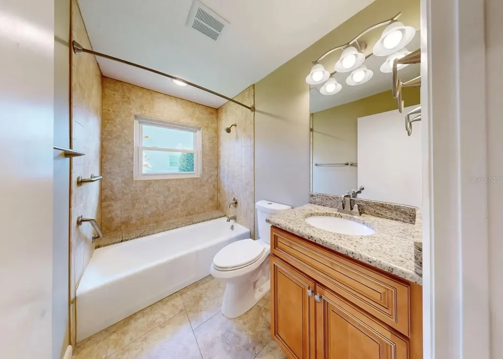 2110 W View Drive Sun City Center FL 33573