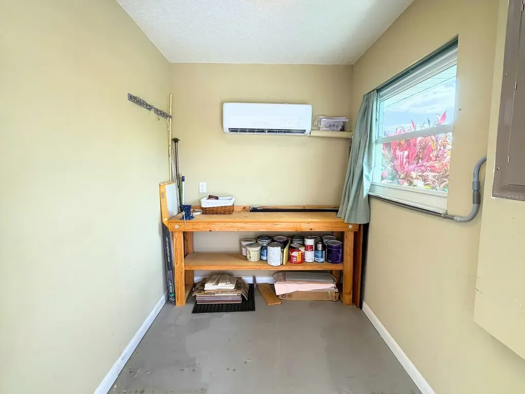 2110 W View Drive Sun City Center FL 33573