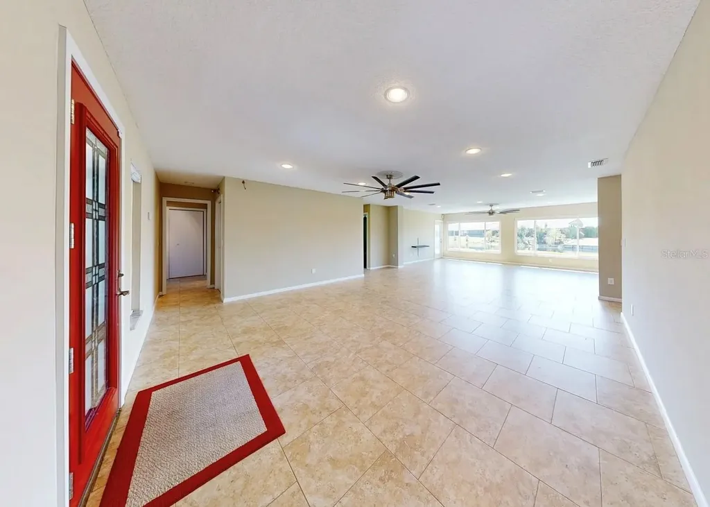 2110 W View Drive Sun City Center FL 33573